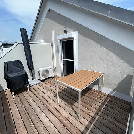 Karawankenblick Im Herzen Von Mit Privatgarage